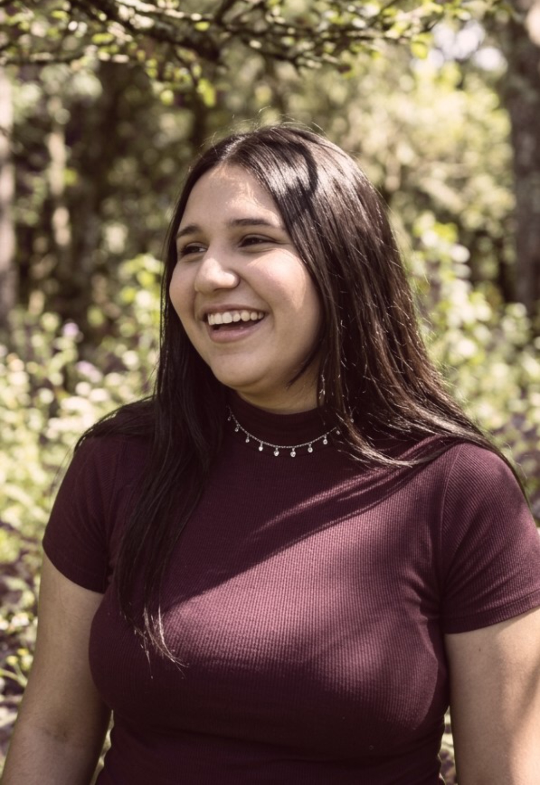 Lian posando para su sesión de 15 años